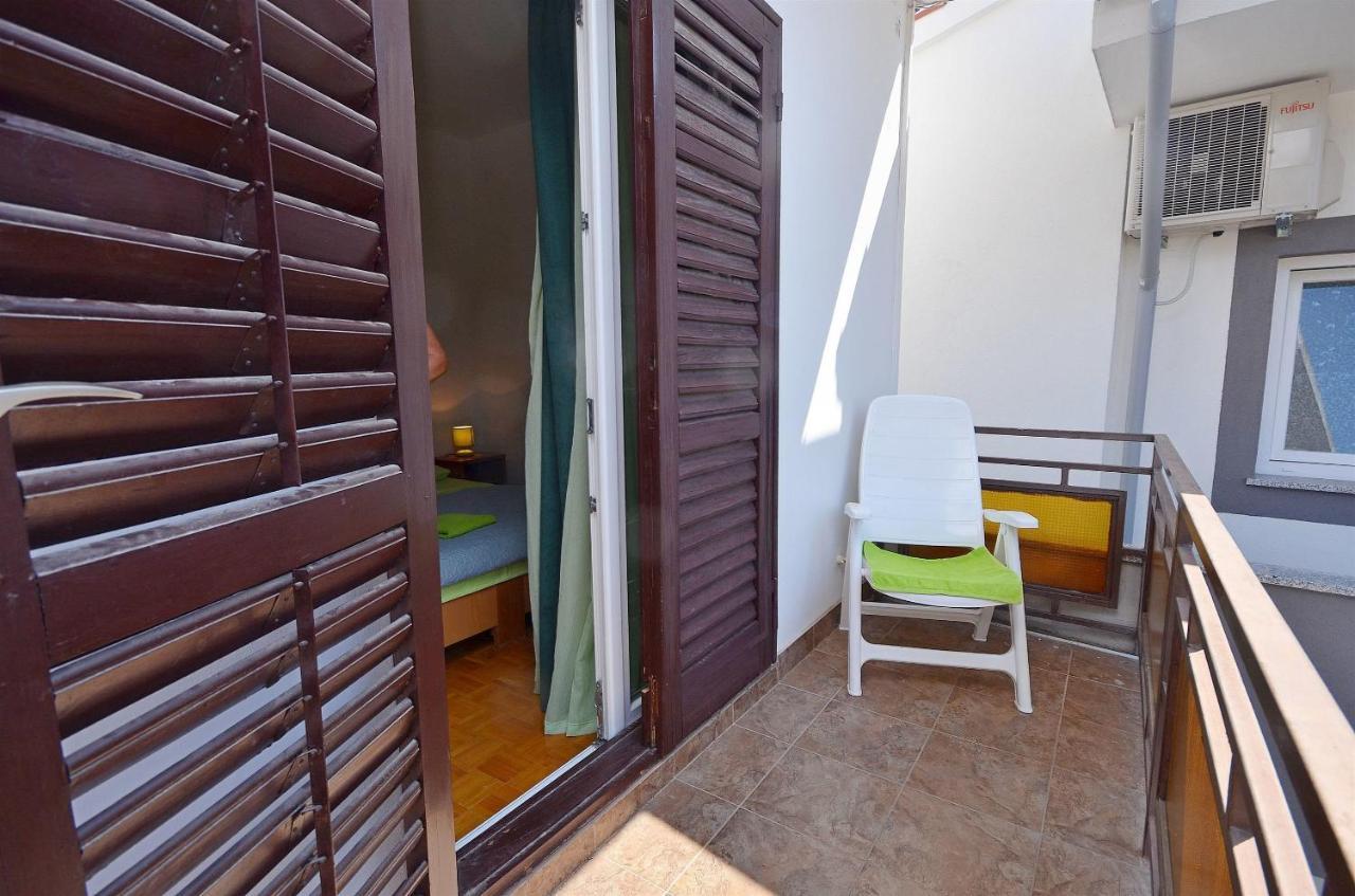 Apartment And Room Ivica Vodice Eksteriør billede